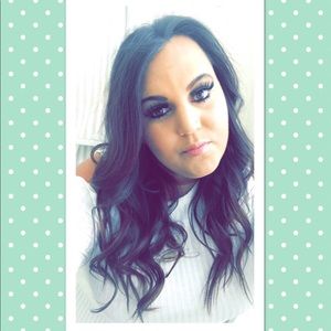 Meet your Posher, Christina